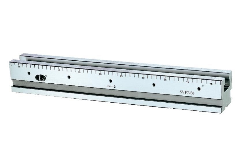 772-SVF-AB01